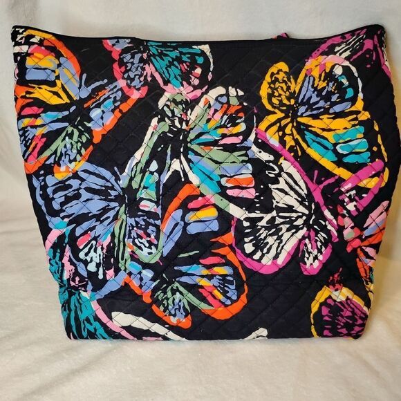 *USED* Vera Bradley Tote - Picture 2 of 6